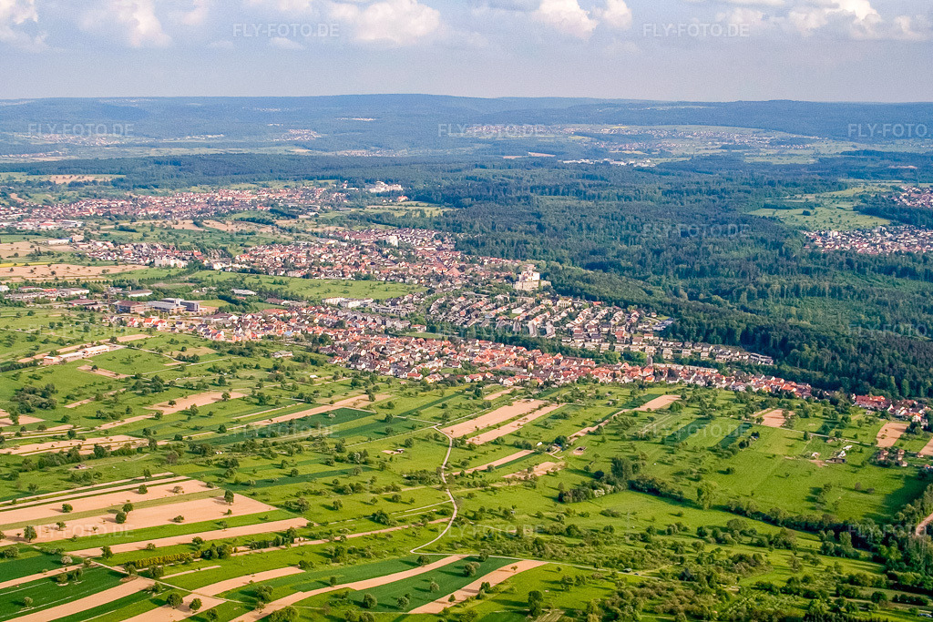 Luftbild: Ortsansicht aus Norden im Ortsteil Busenbach in Waldbronn im Bundesland Baden-Württemberg in Deutschland. Foto: IMG_1951.jpg vom 14.05.2006 durch Werner Riehm/FLY-FOTO.de