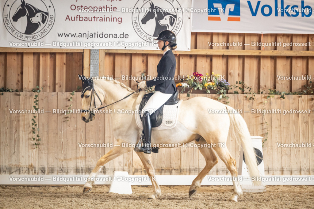 _D5A1445 | Emotionale Pferde- & People-Fotografie rund um Heidelberg, Leimen & Umgebung. Natürliche Fotos von Pferd, Mensch & Familie. Jetzt Termin sichern!