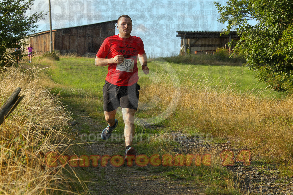 250801_1921_EV4_8565 | Sportfotografie im Rhein-Sieg Kreis, Köln, Bonn, NRW, Rheinland Pfalz, Hessen, etc. Unser Tätigkeitsfeld umfasst den Laufsport vom Volkslauf über den Marathon, Duathlon, Triathon bis zum Ultralauf wie Kölnpfad Ultra oder Schindertrail.