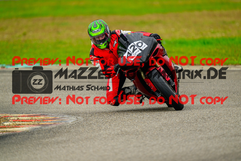 MaZZes_Fotomatrix_20241002_6007705_6885 | Fotograf Mathias Schmid
Sportfotograf,
Eventfotograf,
Hochzeitsfotograf,
Portraitfotograf