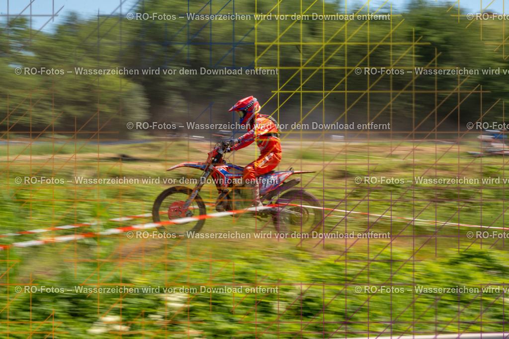1 Lauf Schlüchtern IGE 2026-245 | Sportfotografie von RO-Fotos: Motorsport, Motocross, Enduro, Laufveranstaltungen und Triathlon. Professionelle Fotos von Sportlern und Events. - Realisiert mit Pictrs.com