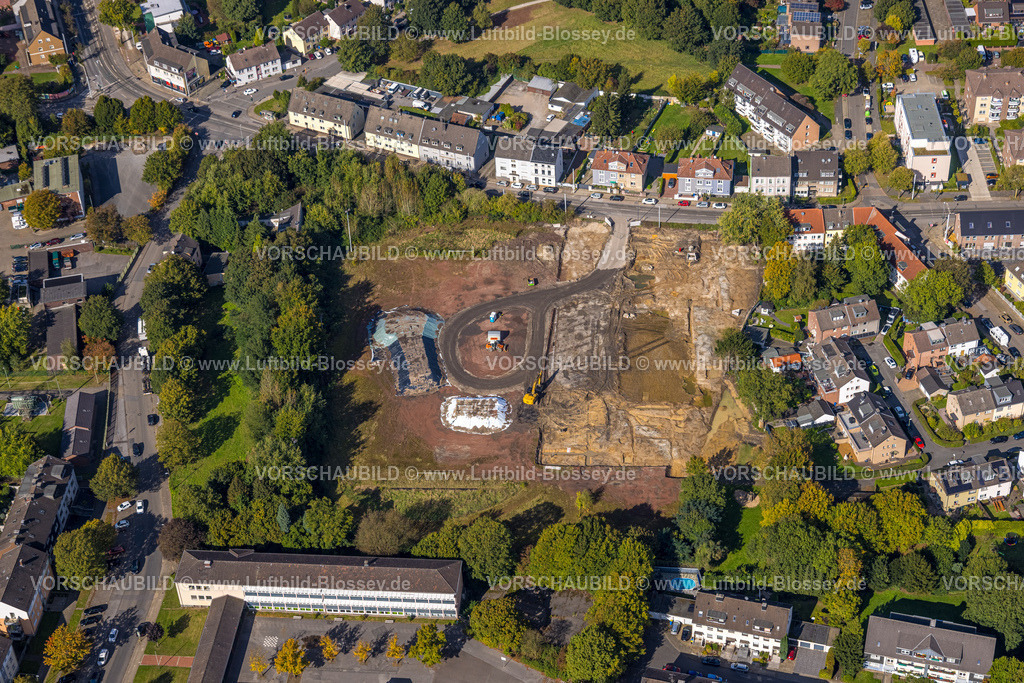 Essen241001284 | Luftbild, Baustelle für Wohnanlage Quartier der Generationen, ehemaliger Sportplatz Tus 8410 Essen e.V. Fußballverein, Germaniastraße, Bochold, Essen, Ruhrgebiet, Nordrhein-Westfalen, Deutschland