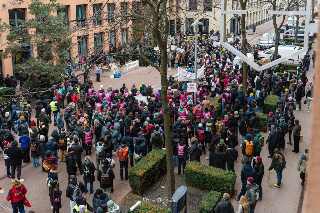 Demo-Zöchling (77 von 77) | Mein Name ist Patrick Zöchling. Auf dieser Website siehst Du meine Projekte als Fotograf und kannst Dir Deine Fotos in Galerien ansehen und herunterladen. Über einen Webshop kannst Du Bilder ausarbeiten, auf T-Shirt drucken usw. - Realisiert mit Pictrs.com