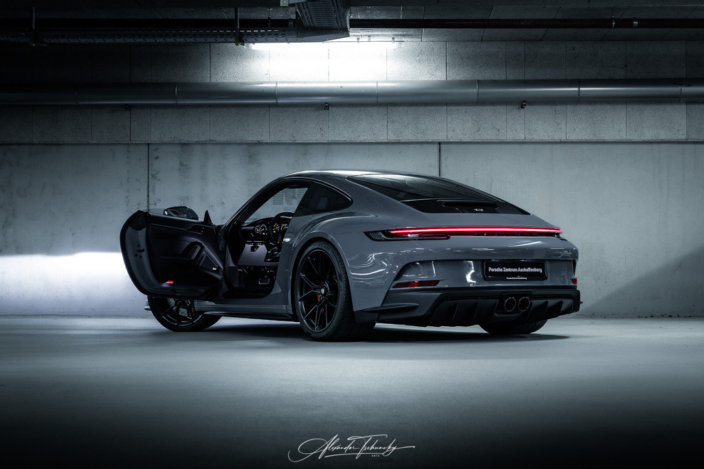 911 GT3 Touring Clausi | Entdecken Sie die faszinierende Welt von Alexander Tschuncky Arts: Kreative Fotografie, atemberaubende Automobilkunst und hochwertiger Bilderdruck. Lassen Sie sich inspirieren! - Realisiert mit Pictrs.com