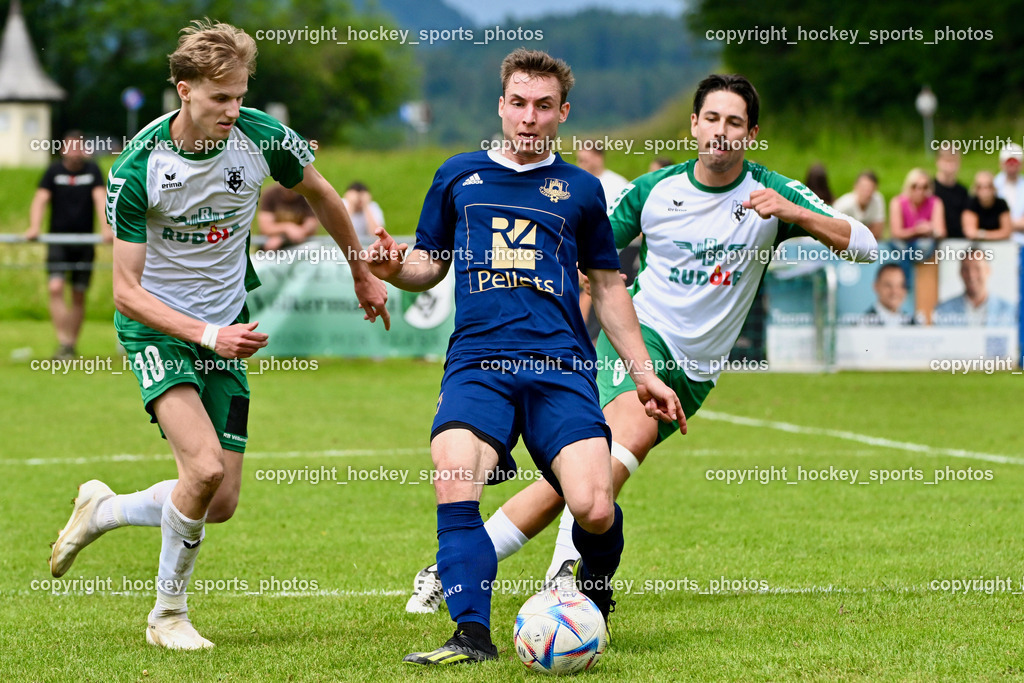 ATUS Velden vs. VST Völkermarkt | #10 Mario Michael Kuester VST Völkermarkt, #11 Marco Raunegger ATUS Velden, #8 Daniel Horst Ramsauer VST Völkermarkt, ATUS Velden vs. VST Völkermarkt, ATUS Velden vs. VST Völkermarkt am 30.05.2024 in St. Egyden (Sportpark St. Egyden), Austria, (Photo by Bernd Stefan)