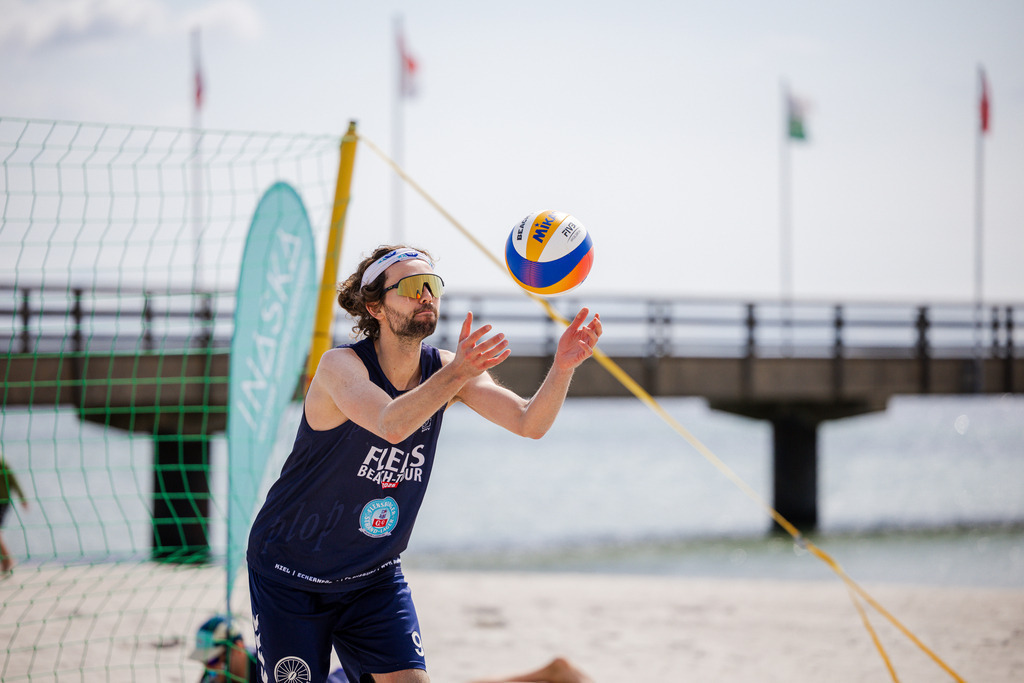 Beachvolleyball I Saison 2026 I FLENS Beach-Tour I 6. Turnier I Ostseebad Großenbrode | Jasper Lorenz Fotografie - Realisiert mit Pictrs.com
