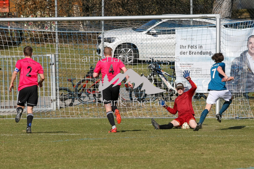 993T5584 | Medien- Sport- Entertainmentfotos