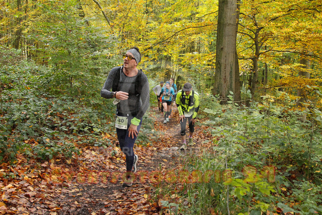 251026_1250_EV4_5921 | Sportfotografie im Rhein-Sieg Kreis, Köln, Bonn, NRW, Rheinland Pfalz, Hessen, etc. Unser Tätigkeitsfeld umfasst den Laufsport vom Volkslauf über den Marathon, Duathlon, Triathon bis zum Ultralauf wie Kölnpfad Ultra oder Schindertrail.