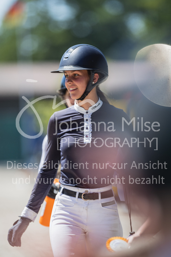230610_Mühlen_Quali5j-951 | Deine schönsten Turniermomente als professionelle Fotos! Entdecke hochwertige Pferdesport-Fotografie im Online-Shop. Jetzt Fotos finden & bestellen!