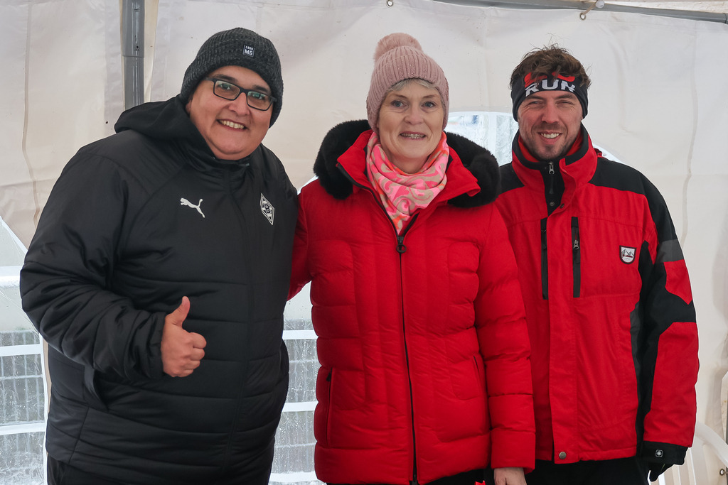 top-top.de-20260104-195 | Foto, Video, Fotografie, Videografie, Fotobox, DJ, Discjockey, Musik, Musikbox, Veranstaltung, Photobooth, Amazon, Ebay, Buchtipp, Bestseller, Autor, Verlag, Buch, Wesel, Hamminkeln, NRW, Dinslaken, Rees, Drohne, Hochzeit, Party, Fotobox, Wesel, Fotograf