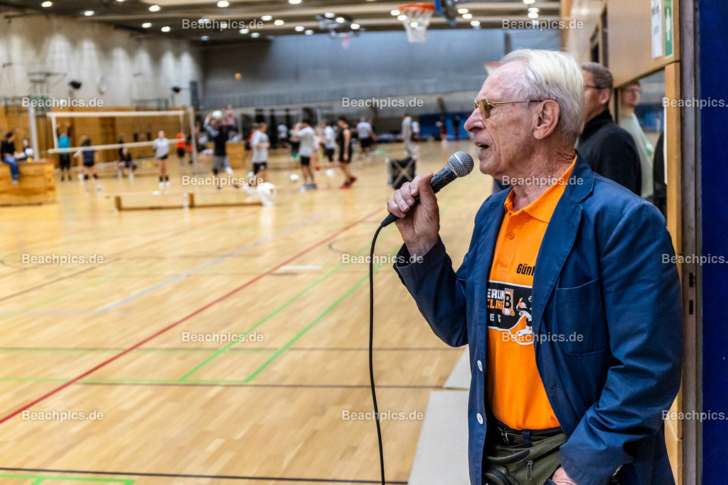 2024-00111374-3-Icke-Cup-Berlin |  16.11.2024; Berlin Foto: Gerold Rebsch - www.beachpics.de