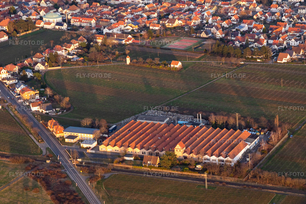 Luftbild: Mußbach, METALLWERK im Ortsteil Mußbach in Neustadt im Bundesland Rheinland-Pfalz in Deutschland. Foto: IMG_130609.jpg vom 12.02.2022 durch Werner Riehm/FLY-FOTO.deMetallwerk - Die Eventlocation in Neustadt an der Weinstraße