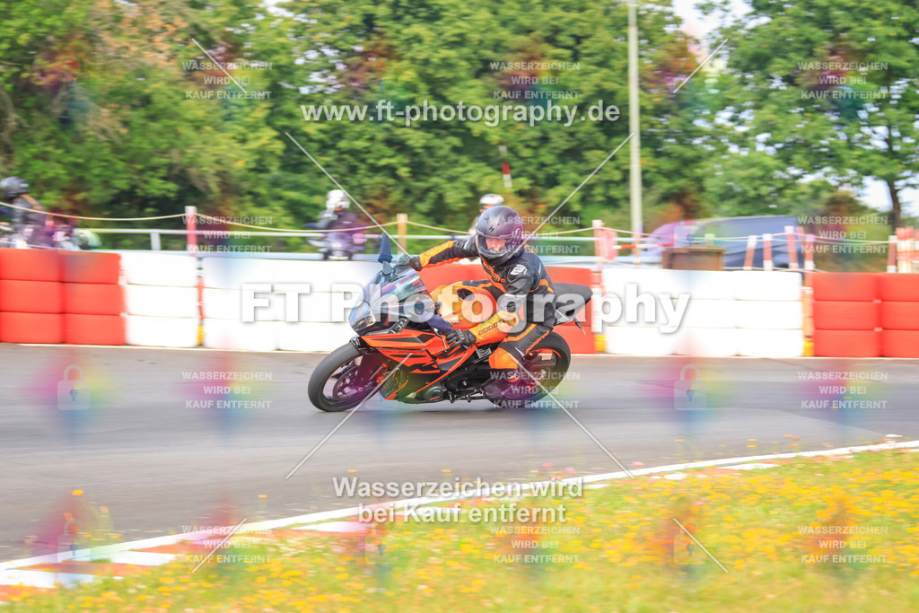 _DSK2059 | Hier findet Ihr Bilder von Touristenfahrten auf der Nürburgring Nordschleife oder von anderen Veranstaltungen die ich besucht habe. Viel Spass beim Durch Schauen 