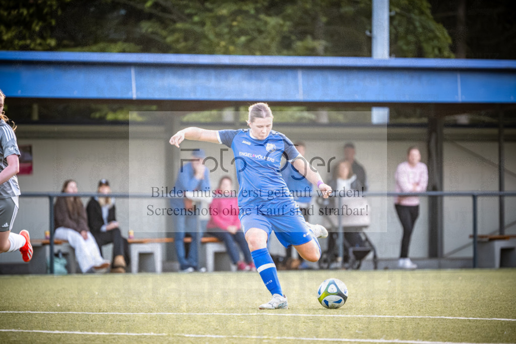 SG Holzhausen / Schölerberg / TuS Nahne - SV Harderberg | Fr.-BZP Weser-Ems · SG Holzhausen / Schölerberg / TuS Nahne - 1. Damen · Sportplatz Auf dem Volke - Realisiert mit Pictrs.com