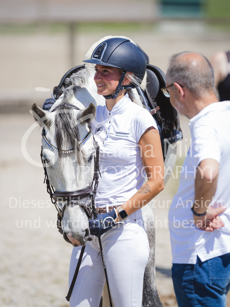 220612_LüPfSpTa_Stil-A2-374 | Lützower Pferdesporttage
Stilspringprüfung Kl.A** geschlossen
12.06.2022