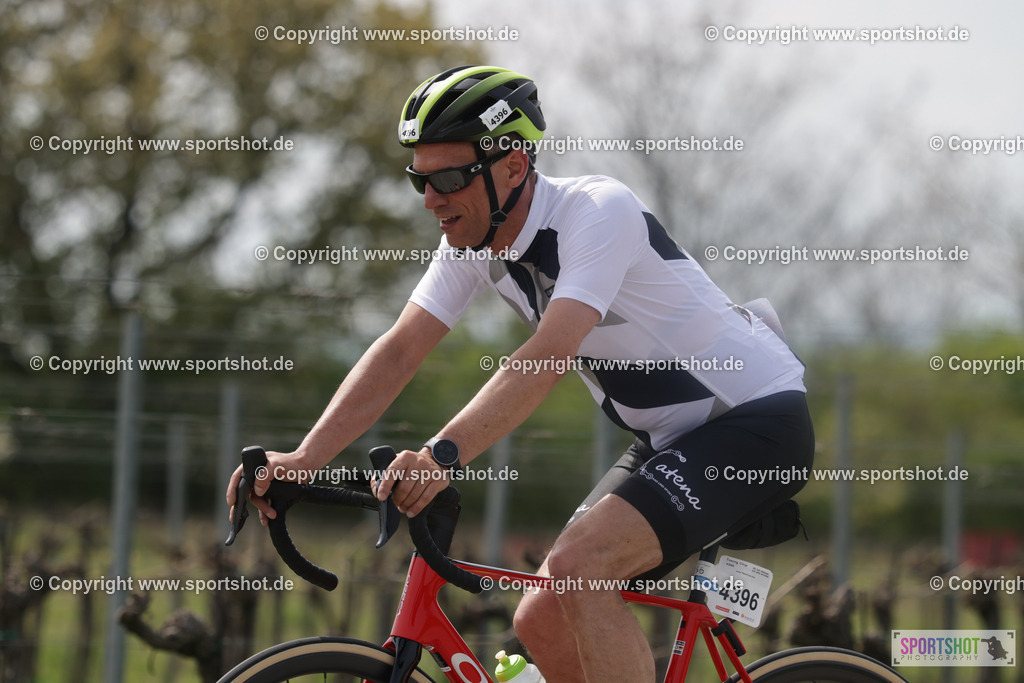 368A5747 | Neusiedlersee Radmarathon 2026@sportshot_your_pictrs #yourpictures#roadtowm2029 #nrm #neusiedlerseeradmarathon #neusiedlersee #neusiedlerseetourismus #burgenland #mörbisch #nrm26 #burgenlandtourismus #voglundco #poweredbyburgenlandtourismus #radsport #rad #marathon #ucigranfondo #visitburgenland #ucigranfondoworldseries