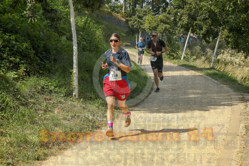 250824_1446_EX1_7526 | Sportfotografie im Rhein-Sieg Kreis, Köln, Bonn, NRW, Rheinland Pfalz, Hessen, etc. Unser Tätigkeitsfeld umfasst den Laufsport vom Volkslauf über den Marathon, Duathlon, Triathon bis zum Ultralauf wie Kölnpfad Ultra oder Schindertrail.