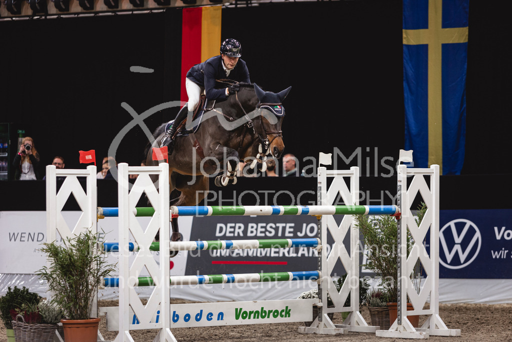 241103_Oldenburg_FinaleYoungster-624 | Deine schönsten Turniermomente als professionelle Fotos! Entdecke hochwertige Pferdesport-Fotografie im Online-Shop. Jetzt Fotos finden & bestellen!