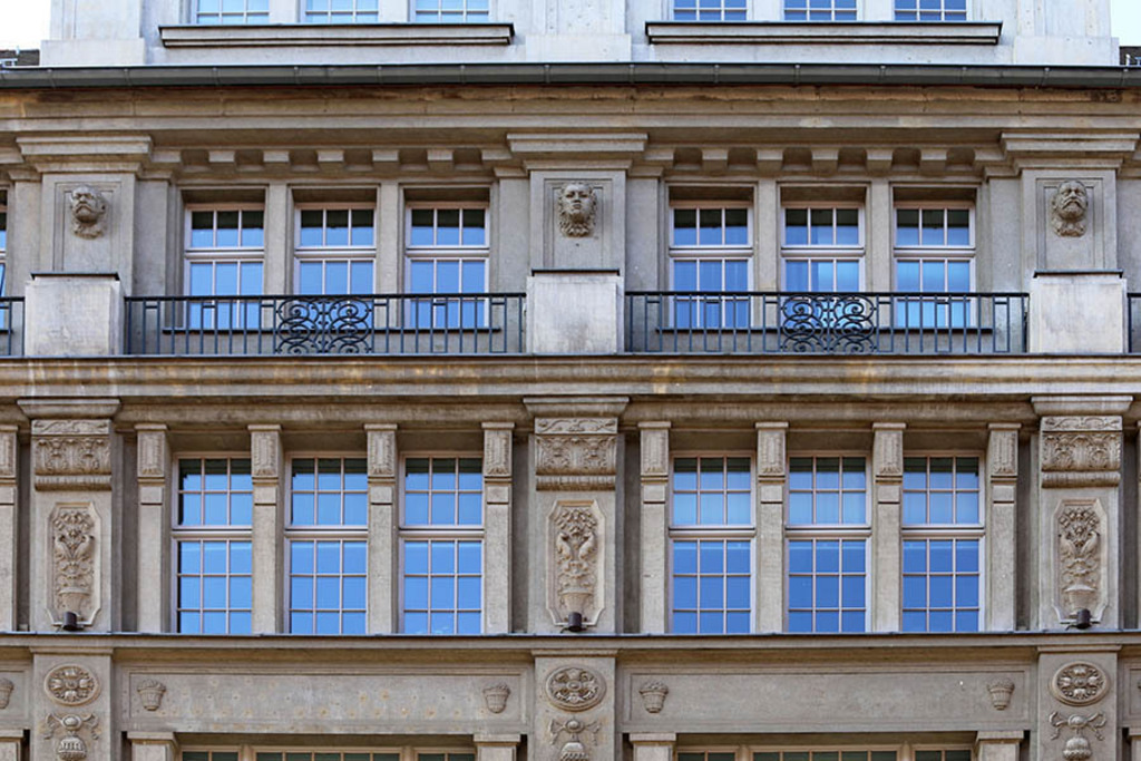 Foto: Leipzig - Mädler Passage | Das Team hinter BILDLEXIKON LEIPZIG bündelt historische wie aktuelle Informationen über die Stadt Leipzig in Text und Bild auf einer Plattform und stellt diese der interessierten Öffentlichkeit zur Verfügung.