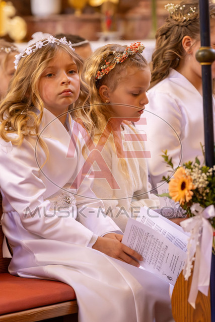 MAE-pic_63 | Der online Fotoshop des Inzeller Fotografen MAE - Marc Anton Eicher. Hier können Sie ihre Fotos und Stockfotos online bestellen als Download oder als Ausdruck, der ihnen bequem nach Hause geschickt wird.
Ihr Marc Anton Eicher - der Inzeller Fotograf - Realisiert mit Pictrs.com
