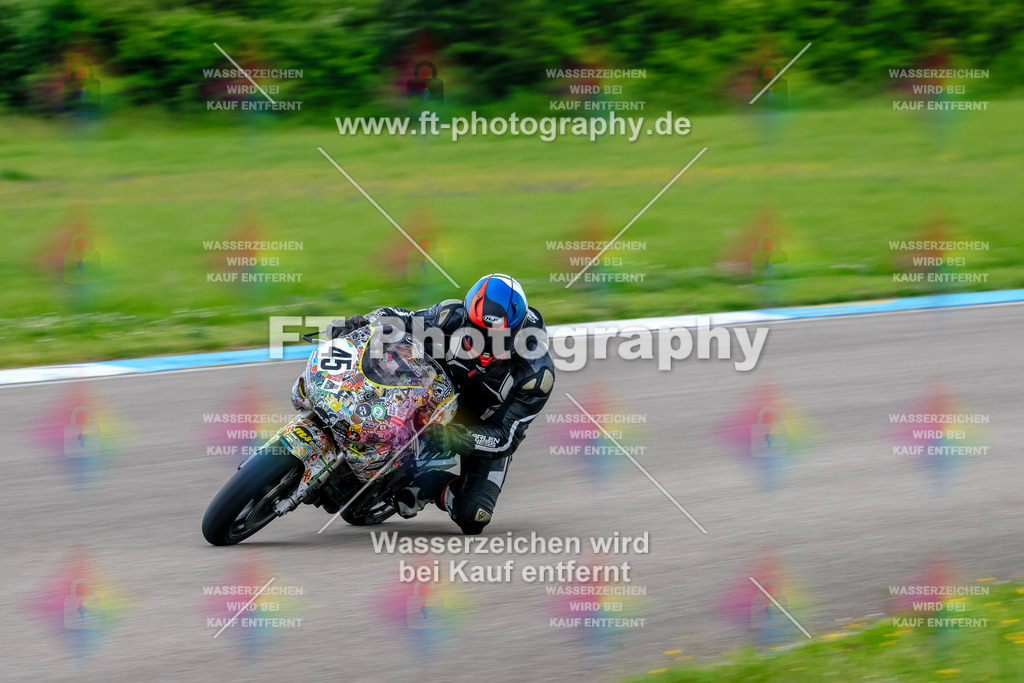 MotoTeam-3636 | Hier findet Ihr Bilder von Touristenfahrten auf der Nürburgring Nordschleife oder von anderen Veranstaltungen die ich besucht habe. Viel Spass beim Durch Schauen 