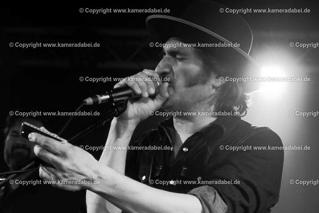 Konzert : Black Bottle Riot am 14.11.2025 im Rare Guitar in Münster | Konzert : Black Bottle Riot am 14.11.2025 im Rare Guitar in Münster - Realisiert mit Pictrs.com