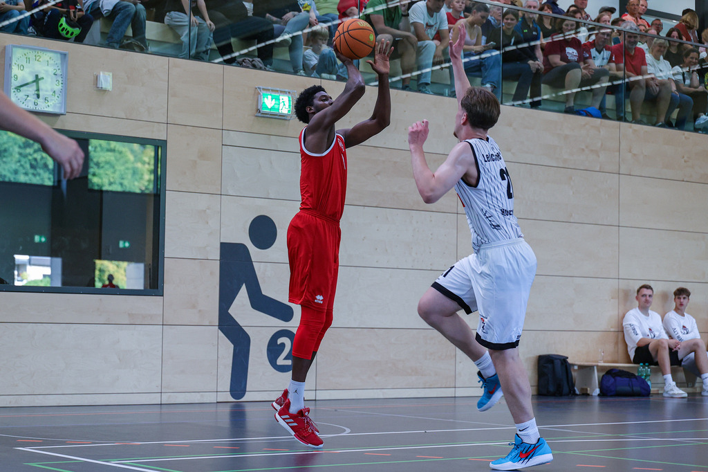 Pro A BAYER GIANTS vs Leichlinger TV  Test-69 | Fotos von Basketballspielen aus dem Raum NRW fotografiert von Gero Mueller-Laschet und Daniel Schaefer - Realisiert mit Pictrs.com