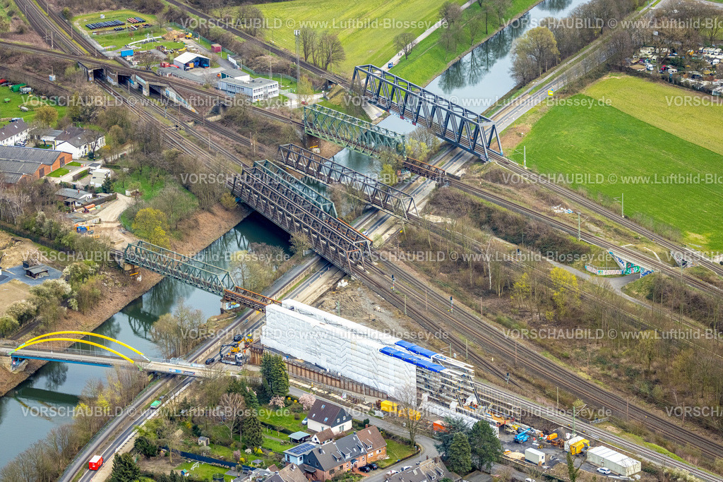 Duisburg230301973 | Luftbild, Eisenbahnbrücken Baustelle, Brückenlandschaft Fluss Ruhraue, Duissern, Duisburg, Ruhrgebiet, Nordrhein-Westfalen, Deutschland