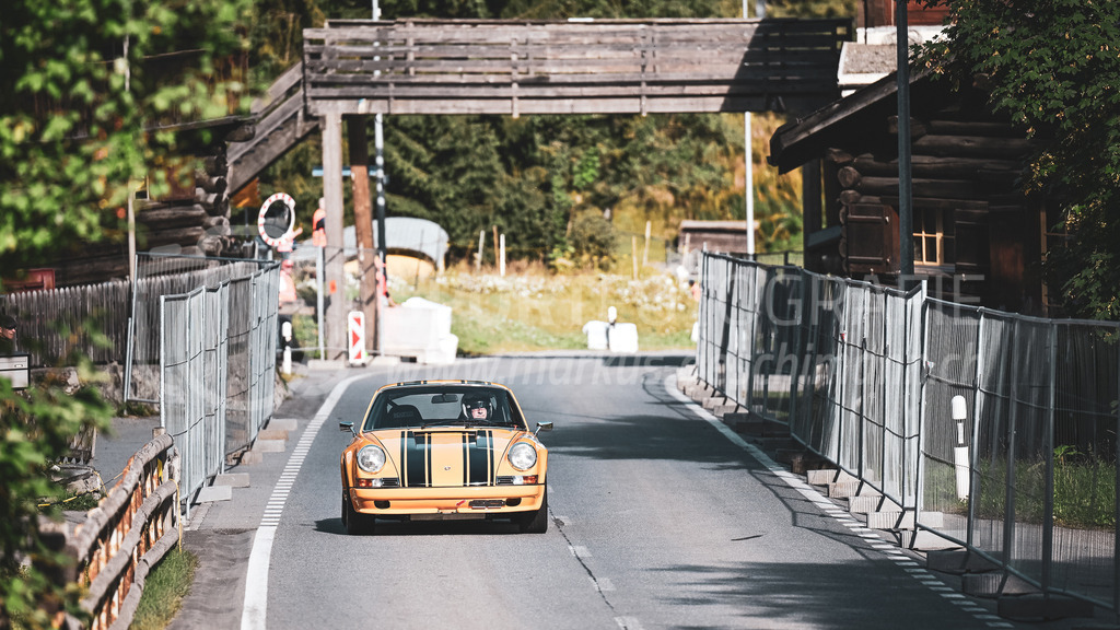 19. Arosa ClassicCar 2023 - 1. September 2023 | 19. Arosa ClassicCar 2023
Arosa, Schweiz
Toscan Reto aus Schindellegi mit der Startnummer 315 in einem Porsche 911 ST, Jahrgang 1971, in der Klasse Competition.
@arosaclassiccar, @arosa.official, #arosaclassiccar, #arosa, #76curves, #classiccar
Bild: Sportfotografie Markus Aeschimann | www.markus-aeschimann.ch - Realisiert mit Pictrs.com