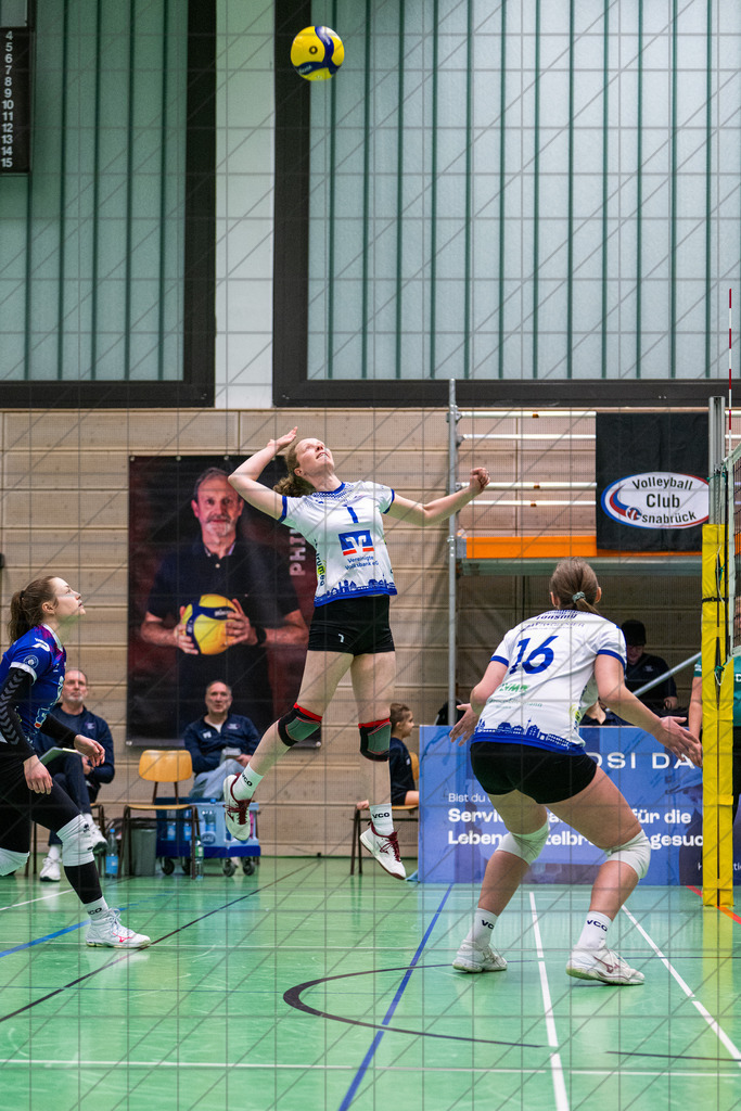 2. VBLF Nord 25/26 | Spiel 4087 | VC Osnabrück vs. BSV Ostbevern | LAND Rebecca (VC Osnabrück e.V. #1) //  07.02.26: 2. VBLF Nord 25/26 | Spiel 4087 | VC Osnabrück vs. BSV Ostbevern / Osnabrück / Deutschland  //   CREDIT:www.bullenfotos.de, Martin König, Hörner Weg 40, D-49078 Osnabrück, +4917663732967 // Nutzung und Weitergabe nur zu den vereinbarten Zwecken. Presseanfragen an Ersteller. Alle Rechte beim Ersteller. Honorierung nach MFM. - Realisiert mit Pictrs.com