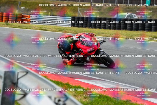 2026_09_10_PBK_15228_LRX | Sportfotografie; SlowMotion; Video; Rennstrecke; Hafeneger; RSE; Speer; Trackday; Motorsportarena; Hockenheimring; Brno; Most; Barcelona; Valencia, Benny; Kaetzmer;