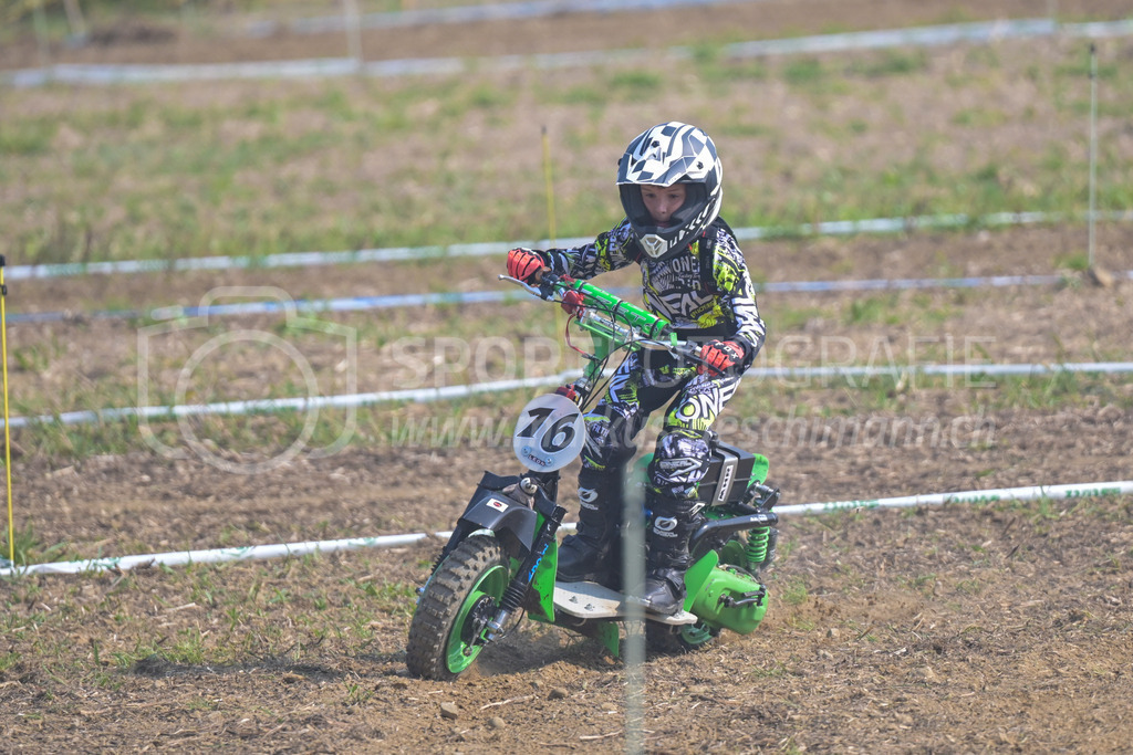 Motortrotti-Rennen Buch am Irchel - 16. August 2025 | Motortrotti-Rennen Buch am IrchelBuch am Irchel, Kt. ZürichBild: Sportfotografie Markus Aeschimann | www.markus-aeschimann.ch - Realisiert mit Pictrs.com