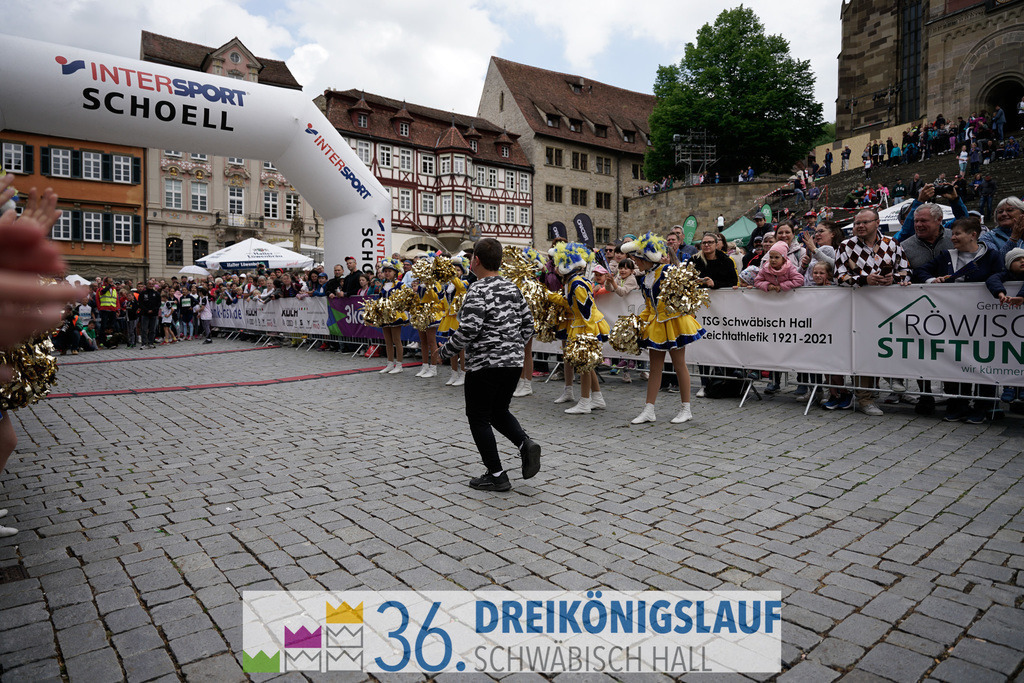 AOK Junior Cup 400m | 3Königslauf 2022 AOK Junior Cup 400m - Realisiert mit Pictrs.com