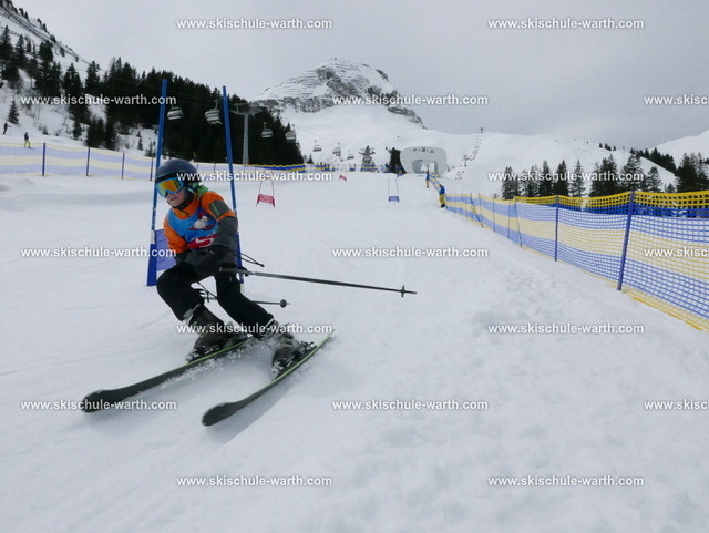 Marko (1) | Photos von der Skischule Warth - Realisiert mit Pictrs.com