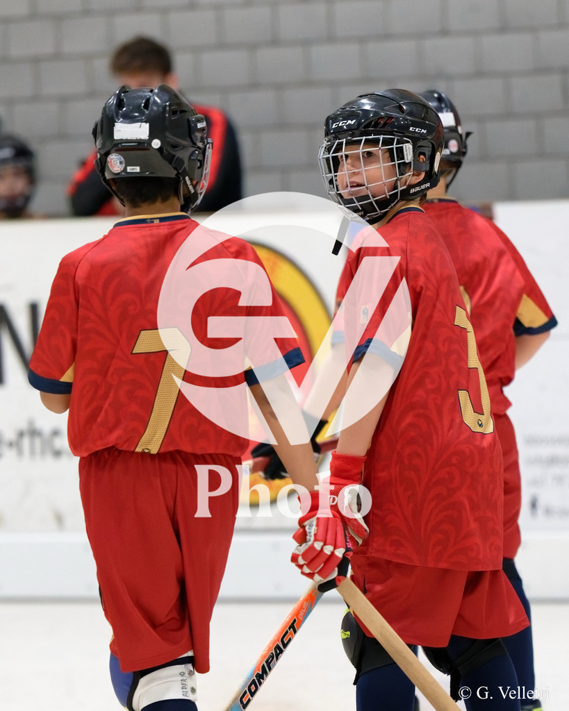 U13  - Geneve RHC v HC Munsingen W  |  during the U13  match between Geneve RHC and HC Munsingen W  at Centre sportif de la queue d'arve in Geneve, Switzerland