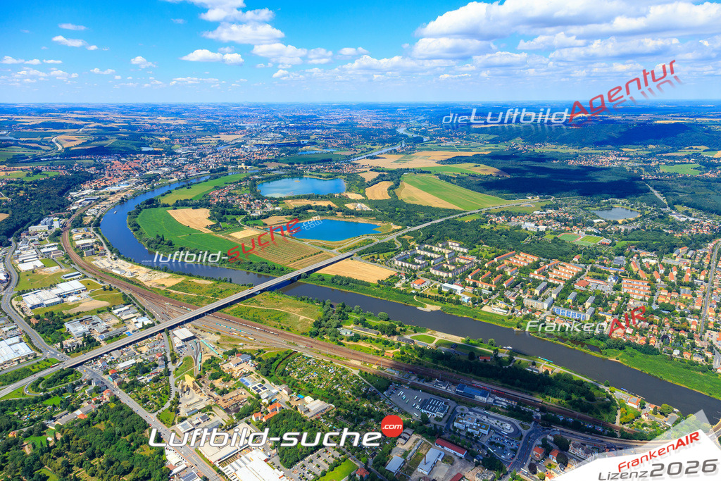 Die Luftaufnahme der Stadt Pirna wurde vom UL-Flugzeug heraus erstellt ( keine Drohne )- hohe Auflösung für beste Qualität