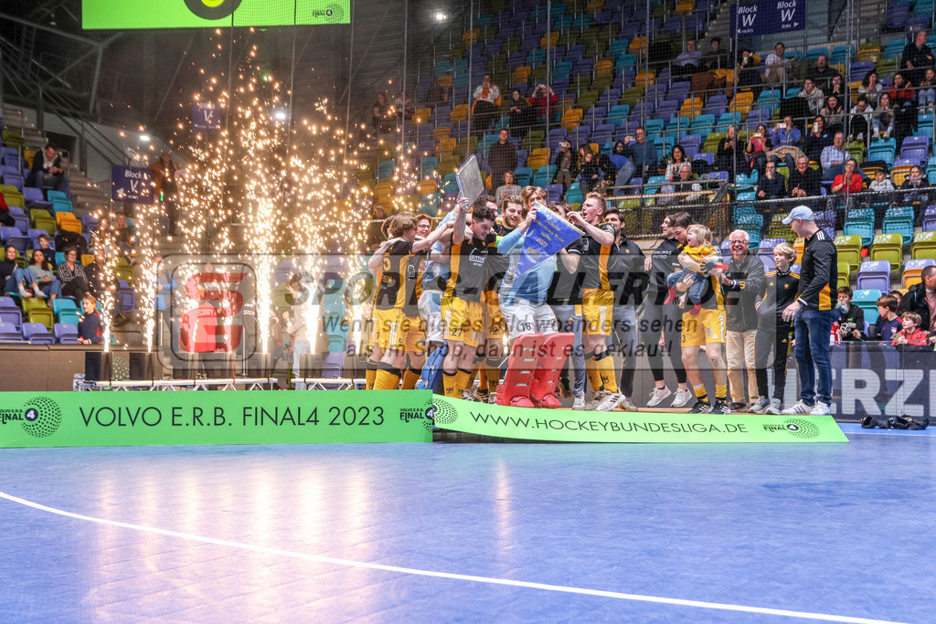 MJ_20230204-HTHC-Alster-Finale M-43 | Harvestehuder THC - Der Club an der Alster am 5.2.2023 in der Ballsporthalle, Frankfurt am Main