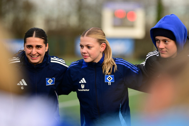 Fußball I Frauen I Saison 2025-2026 I Regionalliga Nord I 11. Spieltag I Hamburger SV U20 - Holstein Kiel I 28612 | Der Sportfotograf. - Realisiert mit Pictrs.com