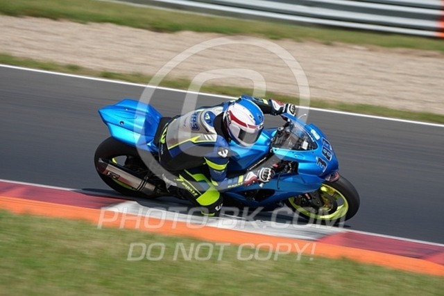 2024_08_09_PBK_17281 | Sportfotografie; SlowMotion; Video; Rennstrecke; Hafeneger; Speer; Racing; RSE; BMW; CBO; Trackday; Motorsportarena; Hockenheimring; Brno; Most; Barcelona; Valencia