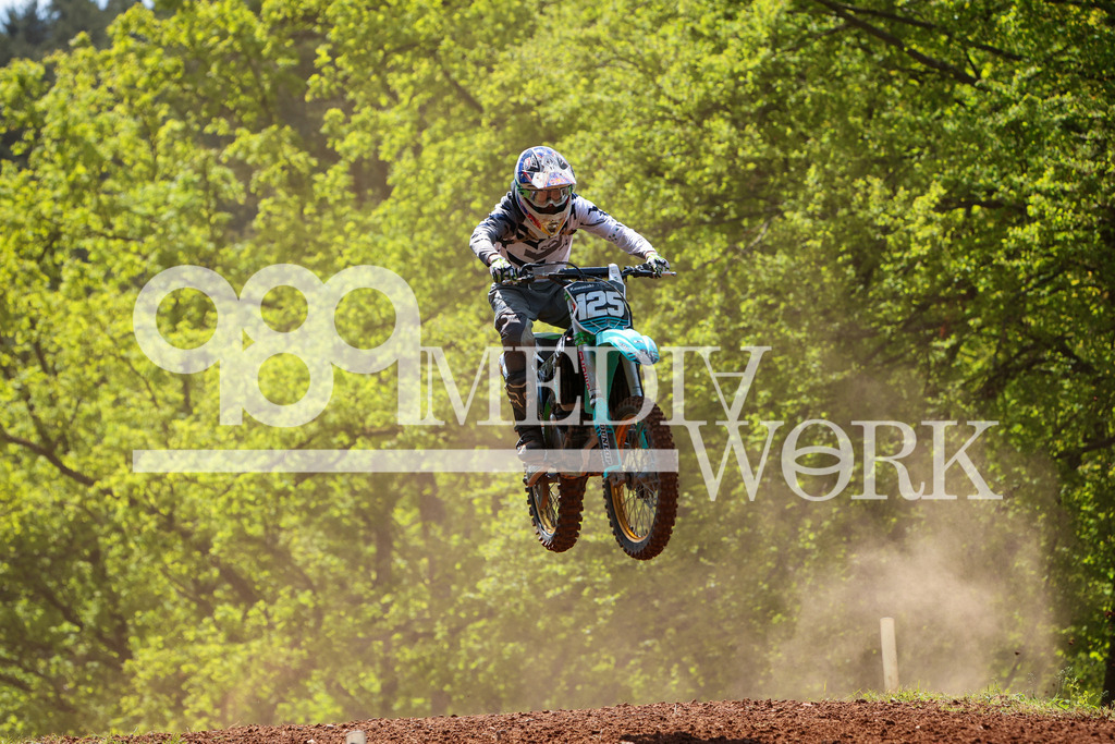 5E6A2136 | 989 MEDIAWORK
