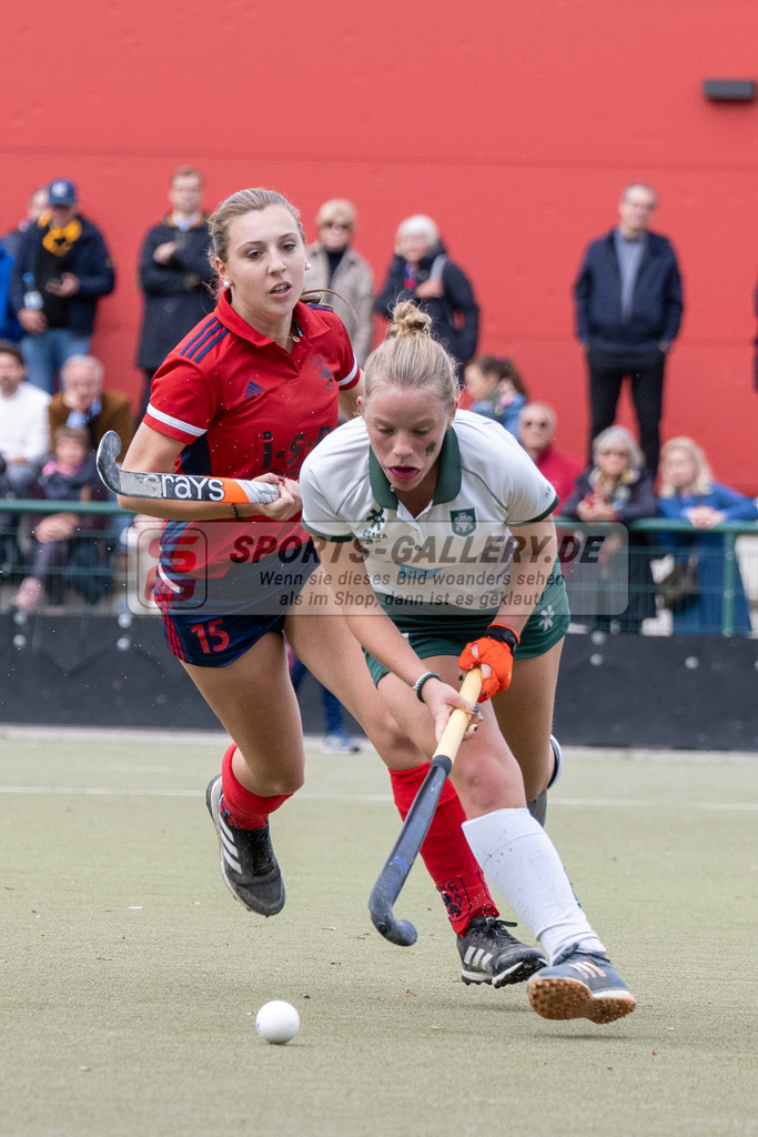 SFE_20231022_0161 | Deutsche Meisterschaft Weibliche U16 Finale Uhlenhorst Mülheim - Düsseldorfer HC am 22.10.2023 in Köln (Düsseldorfer Hockeyclub 1905 e.V.), Photo: Stephan Fehrmann 2023 (Sports-Gallery)