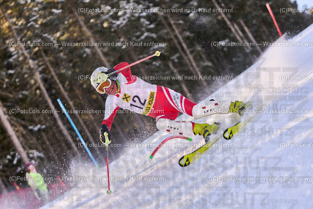 ALP6205_MASTERS-OeM-SL_Glungezer_Kerschbaumer Markus | Alpine Österreichische Mastersmeisterschaften auf dem Glungezer. Tiroler Skiverband, SC Volders, SLALOM - 2. Durchgang, So 2. März 2025.