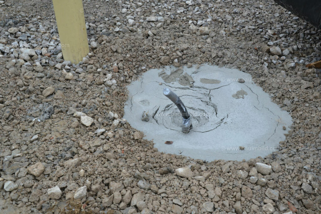 bib-lg16-heizung-0036 | Nach LV-Leistungsgruppen sortierte Detailfotos über den Bau eines Hauses. Alle Hausbau-Bilder direkt vom Urheber und Autor der Website Haus-Selber-Bauen.com