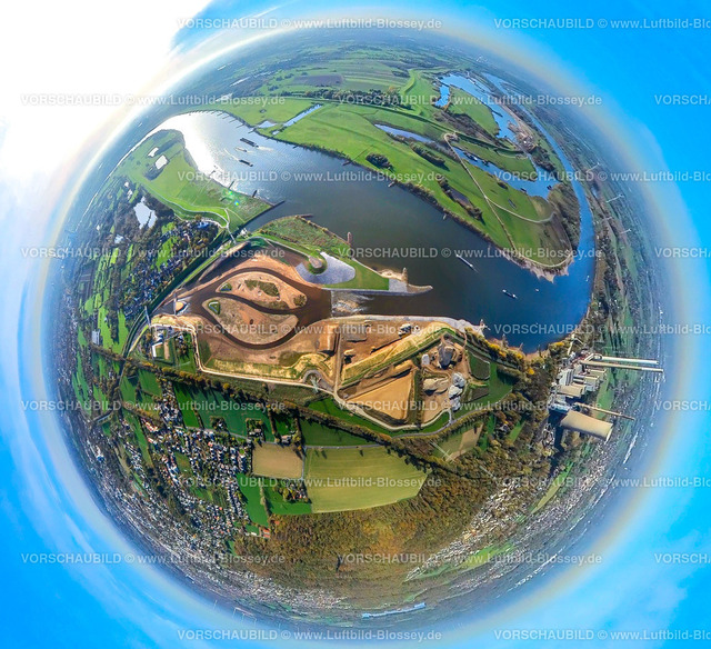 Dinslaken2211200033Emschermuendung | Luftbild der alten und der neuen Emschermündung auf der Stadtgrenze zwischen Dinslaken und Voerde, Mündung in den Fluß Rhein, Emscherumbau, EGLV, Emschergenossenschaft, neue Emschermündung, Fischtreppe, Ruhrgebiet, Nordrhein-Westfalen, Deutschland