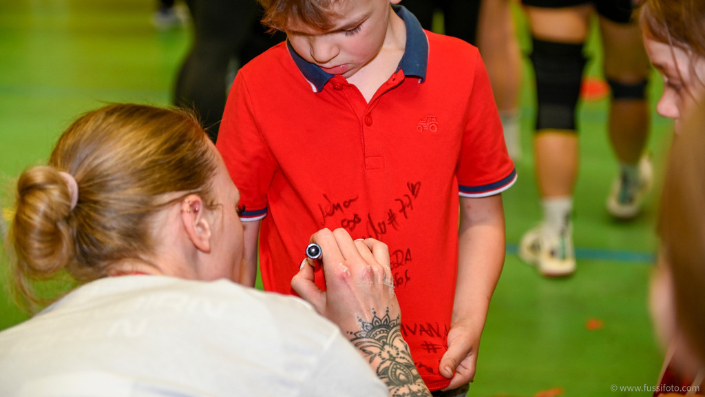 _DSC0048 | "Fussifoto.com – Ihr Ansprechpartner für hochwertige Fotografie! Entdecken Sie kreative Bilder und professionelle Dienstleistungen. Kontaktieren Sie uns für Ihre Projekte!"