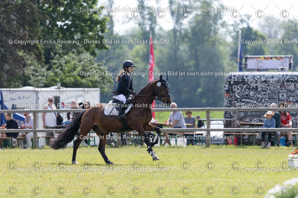 CL5A1685 | Emilia Reinking Fotografie - Realisiert mit Pictrs.com