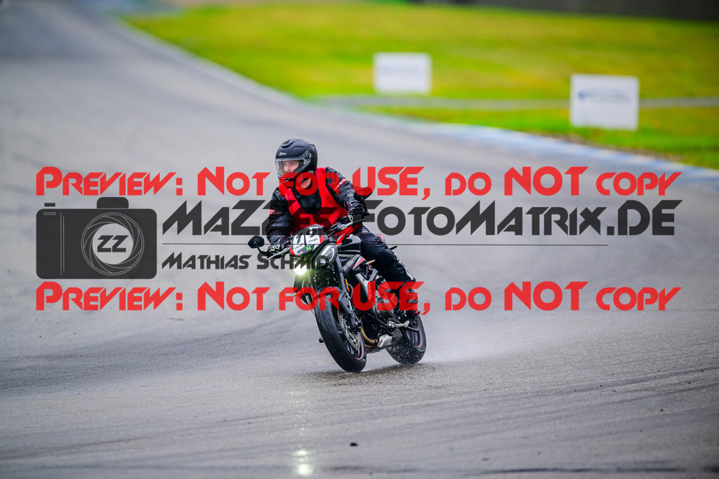 MaZZes_FotoMatrix_240521_6007705_6532 | INST