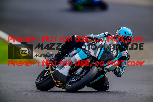 MaZZes_FotoMatrix_240519_6007705_1435 | Fotograf Mathias Schmid
Sportfotograf,
Eventfotograf,
Hochzeitsfotograf,
Portraitfotograf