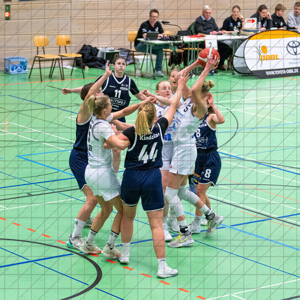 2. DBBL Nord 25/26 | Spieltag 15 | BBC Osnabrück vs. New Baskets Oberhausen | 18.01.26: 2. DBBL Nord 25/26 | Spieltag 15 | BBC Osnabrück vs. New Baskets Oberhausen / Osnabrück / Deutschland  //   CREDIT:www.bullenfotos.de, Martin König, Hörner Weg 40, D-49078 Osnabrück, +4917663732967 // Nutzung und Weitergabe nur zu den vereinbarten Zwecken. Presseanfragen an Ersteller. Alle Rechte beim Ersteller. Honorierung nach MFM. - Realisiert mit Pictrs.com