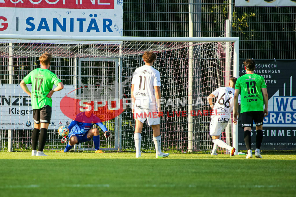 ASK Klagenfurt - SC Weiz 2:3, Kärntner Liga 3. Runde | Lukas Hirner (SC Weiz #17) Enrico Temmel (SC Weiz #31) Sinan Samardzic (ASK Klagenfurt #66) Josip Pejic (ASK Klagenfurt #11) Samuel Krapfenbauer (SC Weiz #13) ASK Klagenfurt - SC Weiz 2:3 am 13.08.2023 in Klagenfurt
(ASK Sportzentrum Fischl), Austria, (Photo by Ernst Krawagner sport-fan.at) - Realisiert mit Pictrs.com